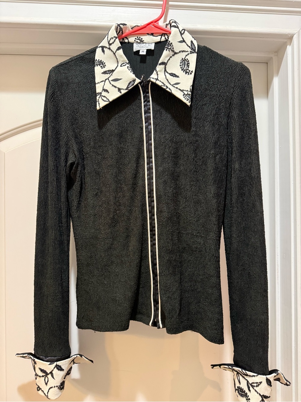 Hobby Horse Western Equestrian Show Shirt M with Floral Collar / Cuffs